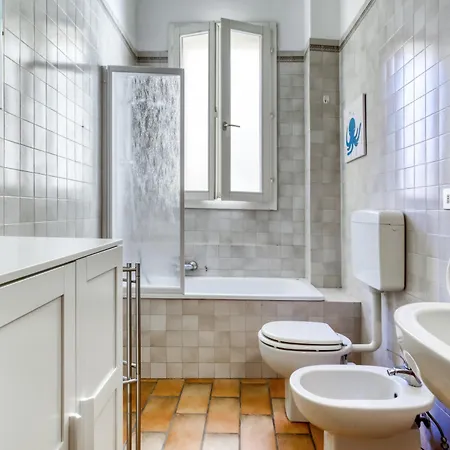 Castiglione Family By Wonderful Italy * Bologna